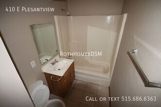 410 E Pleasant Vw Dr in Des Moines, IA - Building Photo - Building Photo
