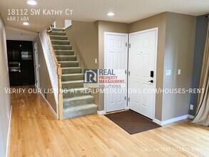 18112 SW Kathy Ct in Beaverton, OR - Building Photo - Building Photo