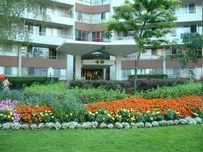 Rideau Towers in Toronto, ON - Building Photo - Building Photo