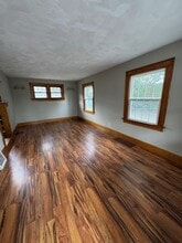215 W Packard Ave in Fort Wayne, IN - Building Photo - Building Photo