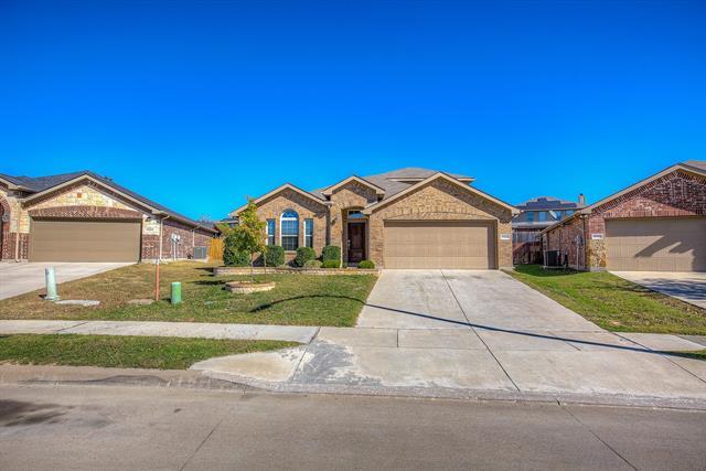 14360 Mariposa Lily Ln in Haslet, TX - Foto de edificio