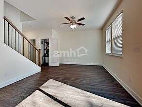 8674 Highfield Ave in Jacksonville, FL - Building Photo - Building Photo