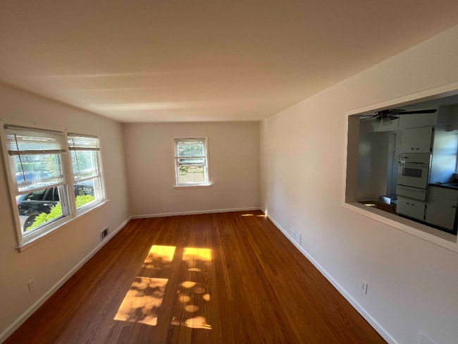 17 Cedar St in Bloomfield, NJ - Building Photo - Building Photo