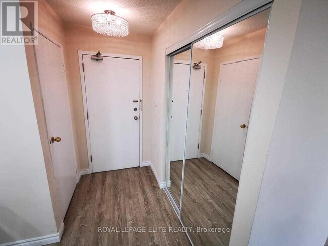 property at 1450-1450 Glen Abbey Gate