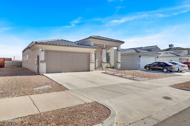 13936 Garforth Ave in Horizon City, TX - Building Photo - Building Photo