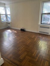 41-09 41st St in Queens, NY - Building Photo - Building Photo