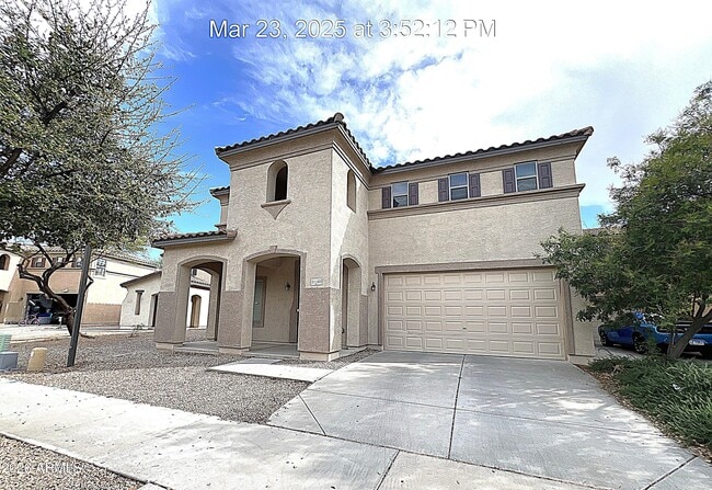 property at 21183 E Avenida Del Valle