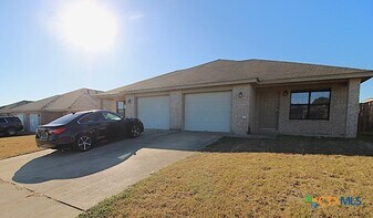 305 Cedar Ridge Dr in Nolanville, TX - Building Photo