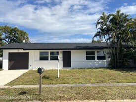 751 Burman Ln NE in Palm Bay, FL - Building Photo
