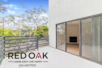 2500 Abbot Kinney Blvd in Los Angeles, CA - Building Photo - Building Photo