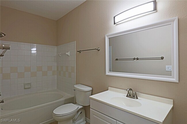 property at 11521 Villa Grand