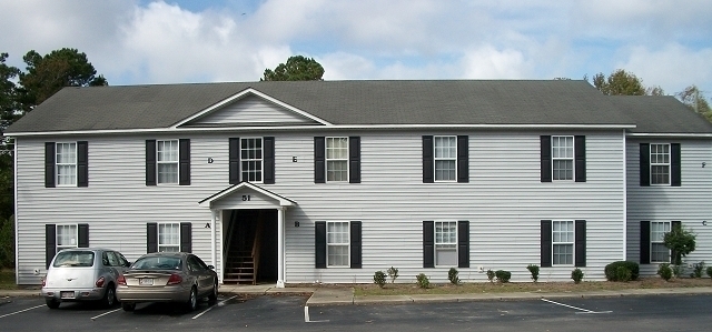 43 Mare Ct in Havelock, NC - Building Photo