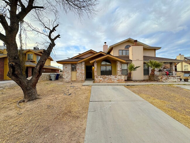 property at 1545 Greg Powers Dr