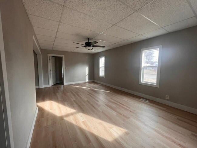 700 W 8th Ave in Hutchinson, KS - Building Photo - Building Photo