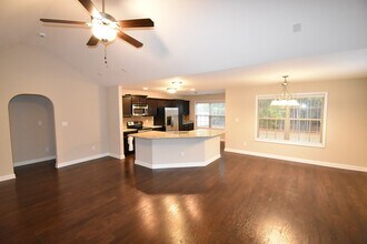 198 Snipe Ct in Raeford, NC - Building Photo - Building Photo