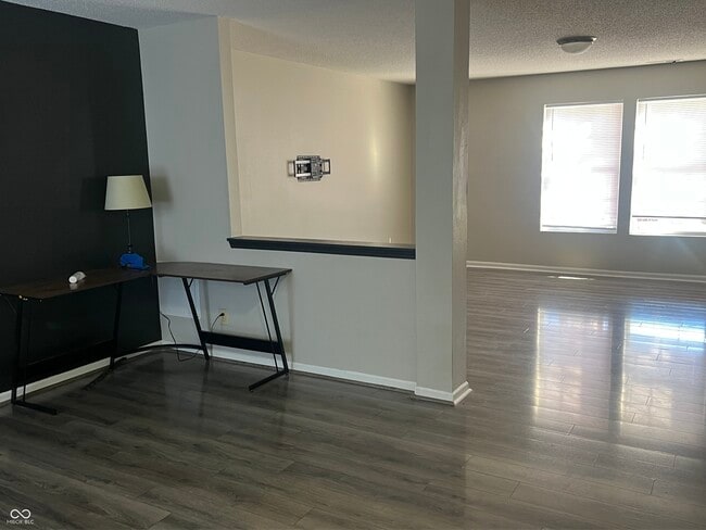 8343 Ingalls Way in Indianapolis, IN - Building Photo - Building Photo