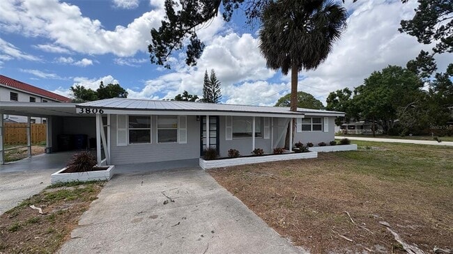 3806 Asbury Pl in Sarasota, FL - Building Photo - Building Photo