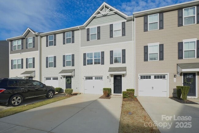 property at 808 Renee Ave