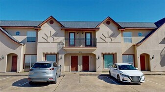 301 Nimitz St in College Station, TX - Building Photo
