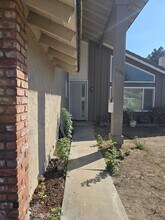 11788 Quartz Ave in Fountain Valley, CA - Building Photo - Building Photo
