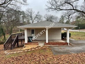 3906 Forest Highland Cir in Chattanooga, TN - Building Photo - Building Photo