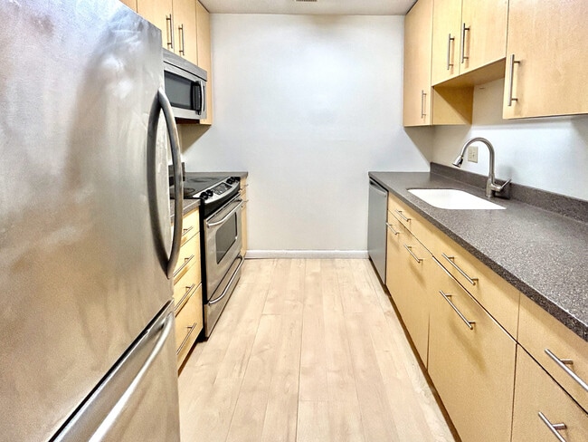 Hill Gardens Condo Association