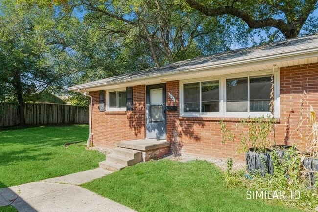 property at 3422 SW 8th St