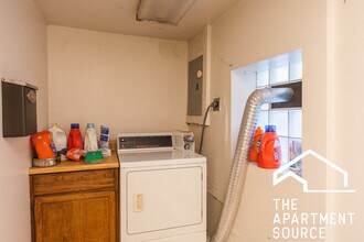 1627 N Winchester Ave, Unit 2 in Chicago, IL - Building Photo - Building Photo
