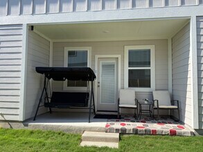 Room in House on Alice Jay Wy in Round Rock, TX - Foto de edificio - Building Photo