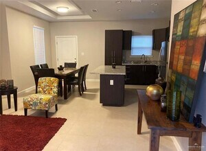 3007 Javalina Ave in Edinburg, TX - Building Photo - Building Photo