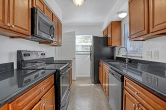 4430 Barnsdale Dr in Melbourne, FL - Building Photo - Building Photo