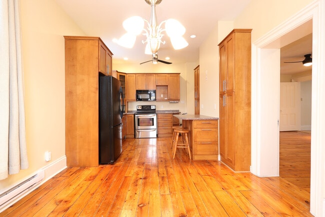 170 John St N in Stratford, ON - Building Photo - Building Photo