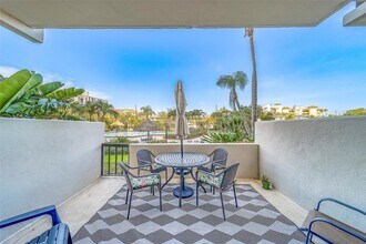 400 Island Way, Unit 104 in Clearwater, FL - Building Photo - Building Photo