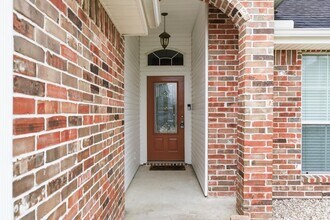 17815 Nonie Ln in Lumberton, TX - Foto de edificio - Building Photo