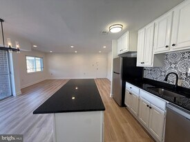 3842 Bel Pre Rd, Unit 12 in Silver Spring, MD - Building Photo