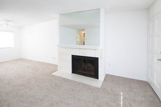 7601 Eads Ave in San Diego, CA - Building Photo - Building Photo