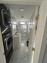 31 Booth Rd in Methuen, MA - Building Photo - Building Photo