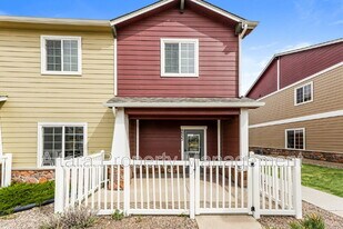 4933 Pearl Kite View in Colorado Springs, CO - Building Photo