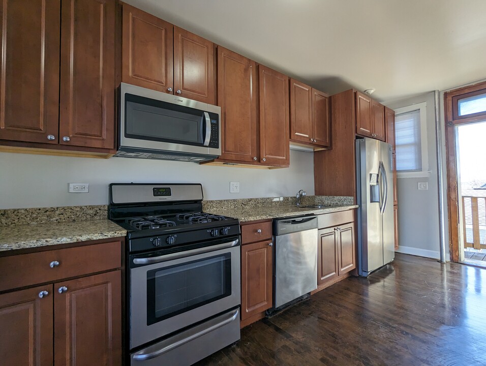 5069 N Wolcott Ave, Unit 3 in Chicago, IL - Building Photo