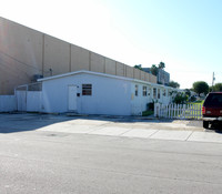 10721-10729 SW 4th St in Miami, FL - Building Photo - Building Photo