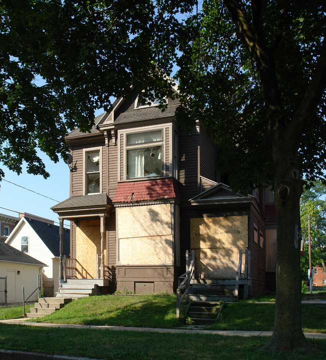 Elm Street Apartments in Toledo, OH - Foto de edificio - Building Photo