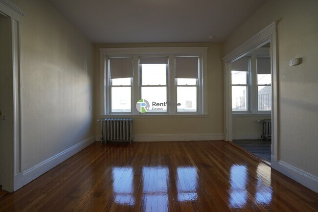 1171 Boylston St