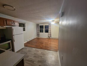 331 N Seton Ave in Emmitsburg, MD - Foto de edificio - Building Photo