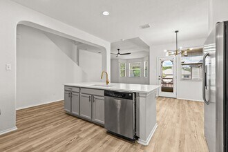 25807 Beautyberry in San Antonio, TX - Building Photo - Building Photo