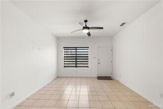 418 N 3rd St-Unit -1 in Donna, TX - Building Photo - Building Photo