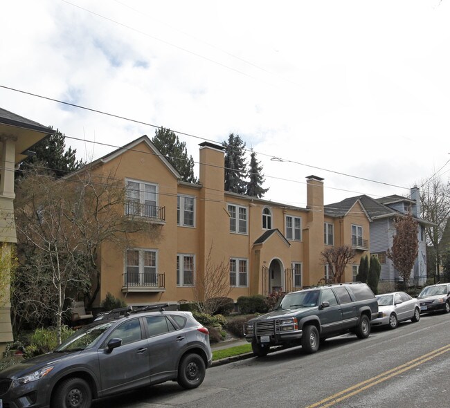 1120 NW 25th Ave in Portland, OR - Building Photo - Building Photo