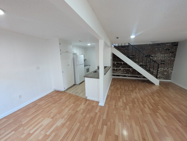 property at 2125 S Division Ave