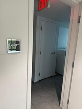 437 SW 4th Ave in Fort Lauderdale, FL - Building Photo - Building Photo