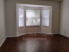20716 Eustis Rd in Land O Lakes, FL - Building Photo - Building Photo