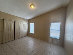 3683 Prairie Rose St in El Paso, TX - Foto de edificio - Building Photo